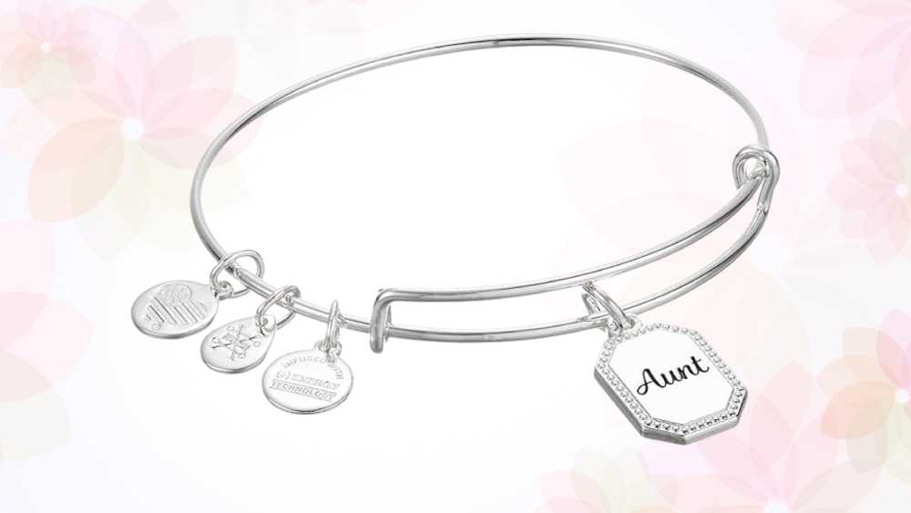 Expandable wire bangle bracelet with meaningful charms