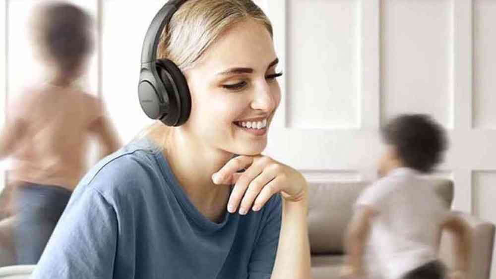Anker Soundcore Noise Canceling Headphones Bluetooth