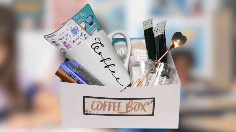 Coffee gift box with size and add-on options