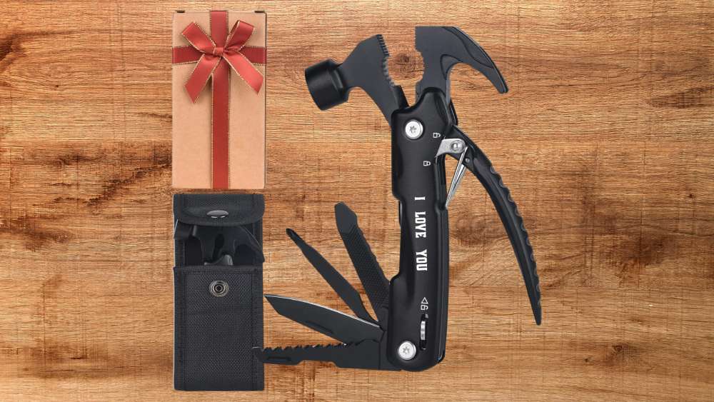 Gift box for dads including tumbler, tie, and keychain