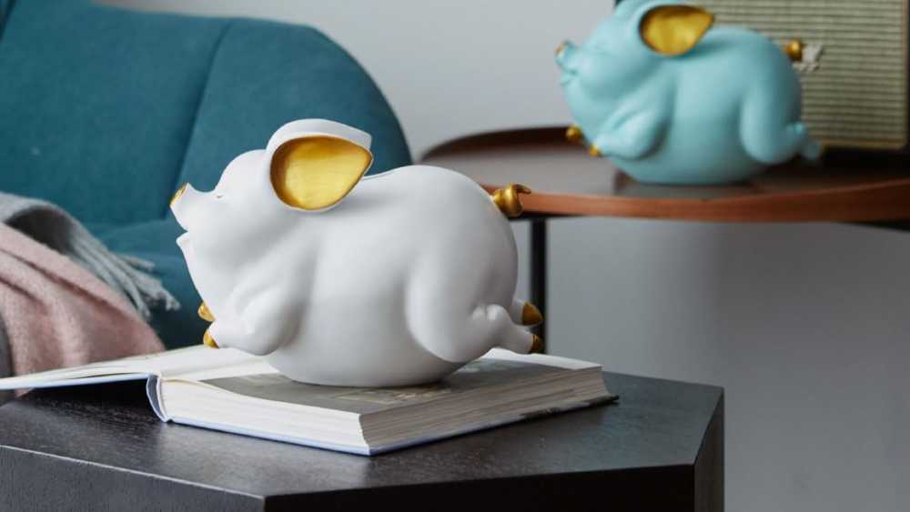 Cute and classic white resin piggy bank