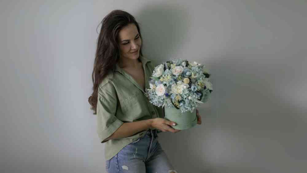 dried plants and preserved roses light yellow arrangement