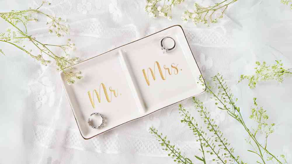 ceramic dish for holding his and her rings