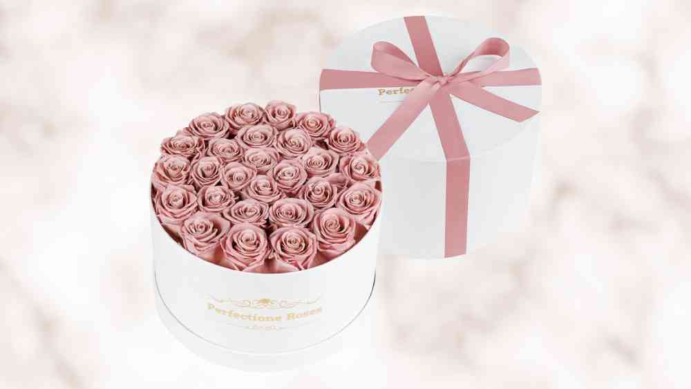 Dusty Rose preserved rose with round box and ribbon