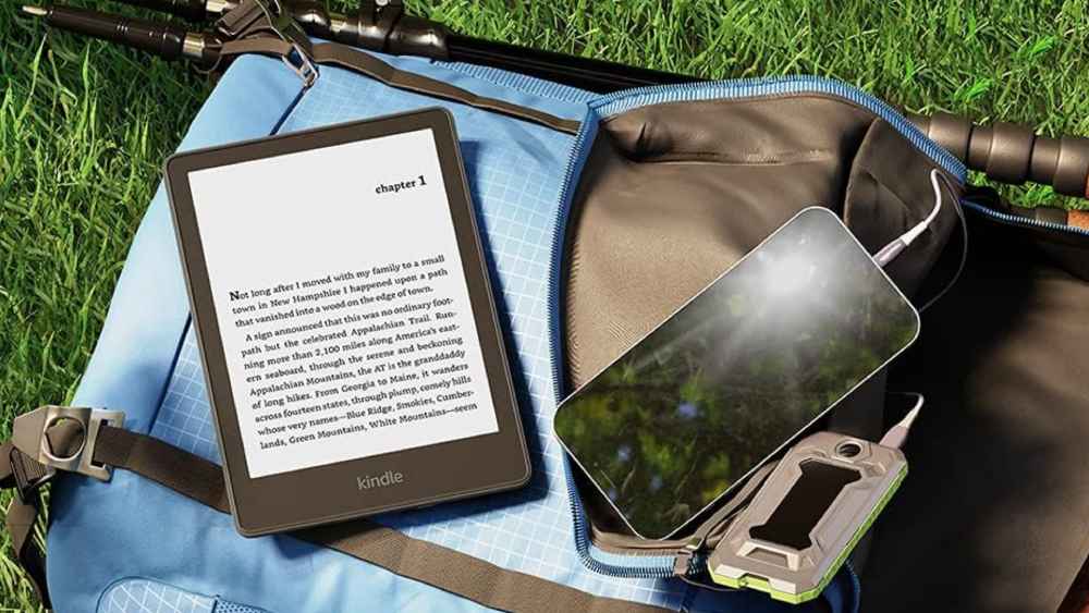Kindle paper white eight gigabyte electronic reader