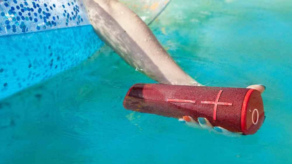 waterproof Portable bluetooth speaker with fifteen hour battery