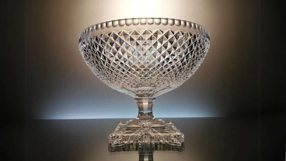 Molendi collection Pekalla decorative crystal fruit bowl