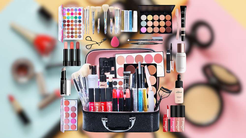 All in one makeup essentials gift set