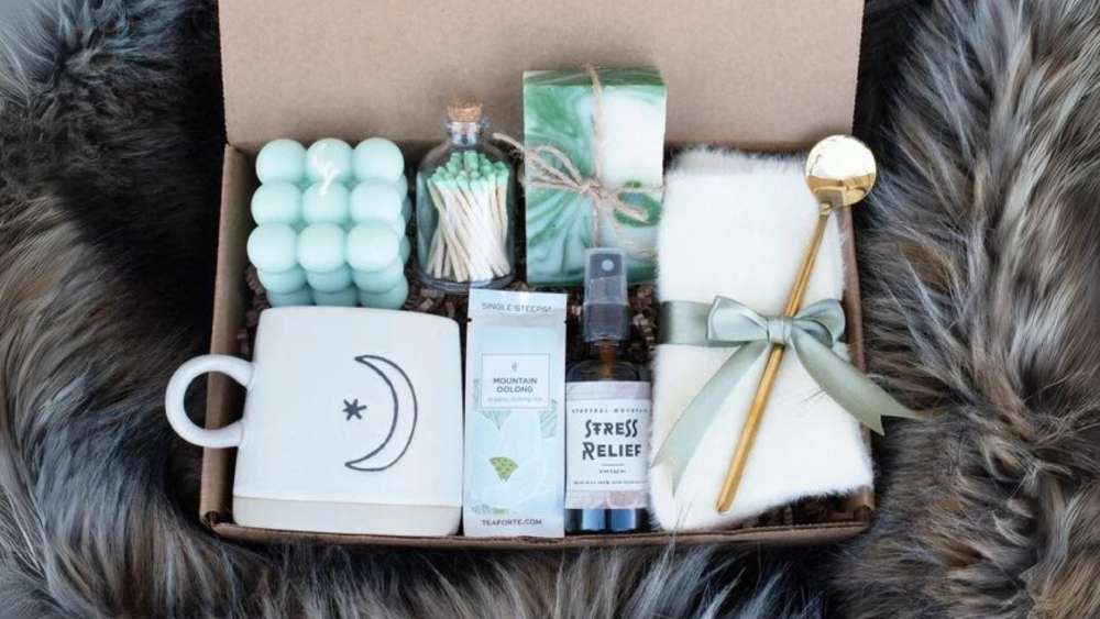 Relax with AzaliaHandCrafted Spa Gift Box