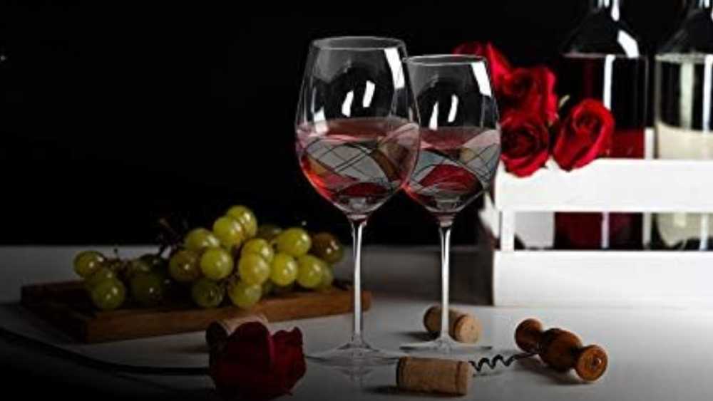 Red Wine Glasses with Unique Design