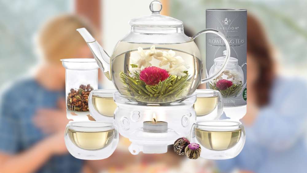 Tea set including pot cups and blooming tea