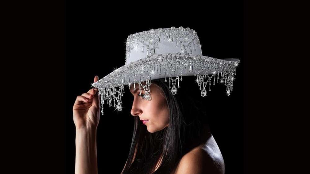 White glamorous novelty cowboy hat for women