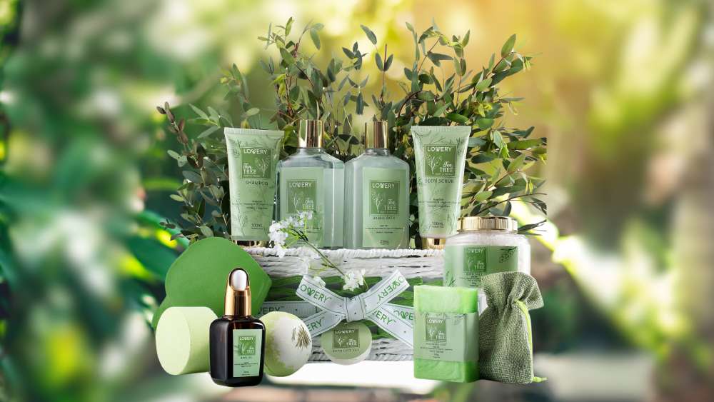 Fifteen piece aromatherapy home spa set with calming fragrances