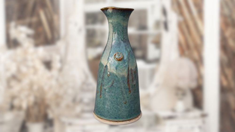 Visually Appealing Handmade Wine Decanter