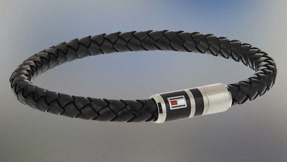 Tommy Hilfiger Leather Bracelet braded design