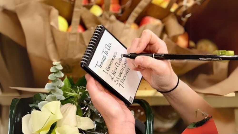 Smart Reusable Notebooks with 2 Pilot Frixion Pens