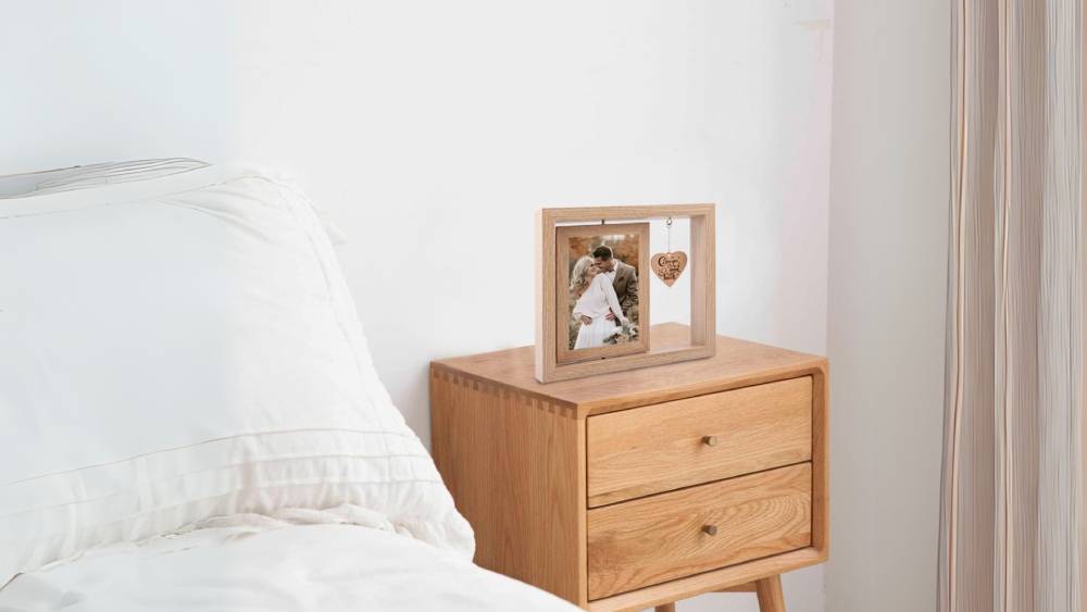 Picture Frame with wooden heart