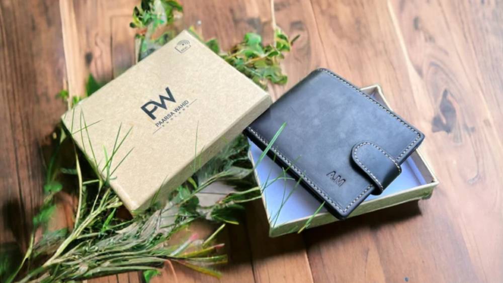 Personalized Wallet Custom Engraved Genuine Cowhide Anniversary Gift