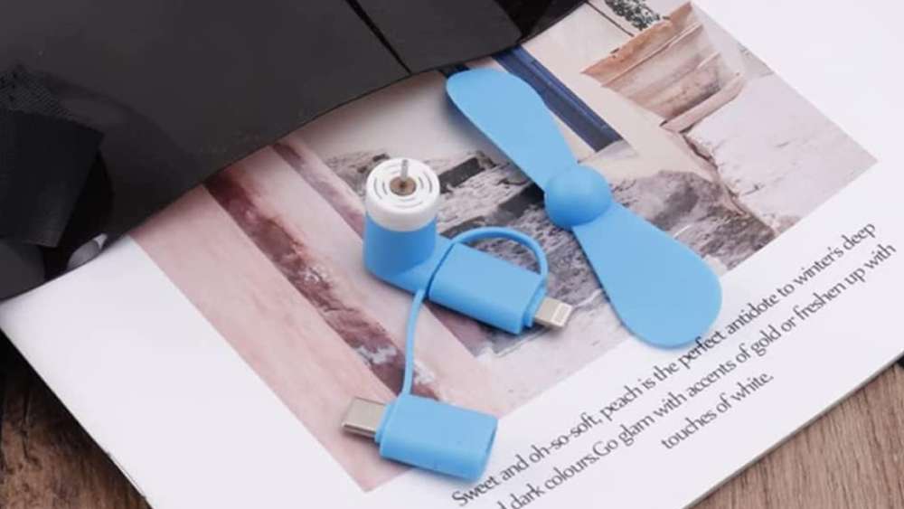 Smartphone Fans with Dual Connectors