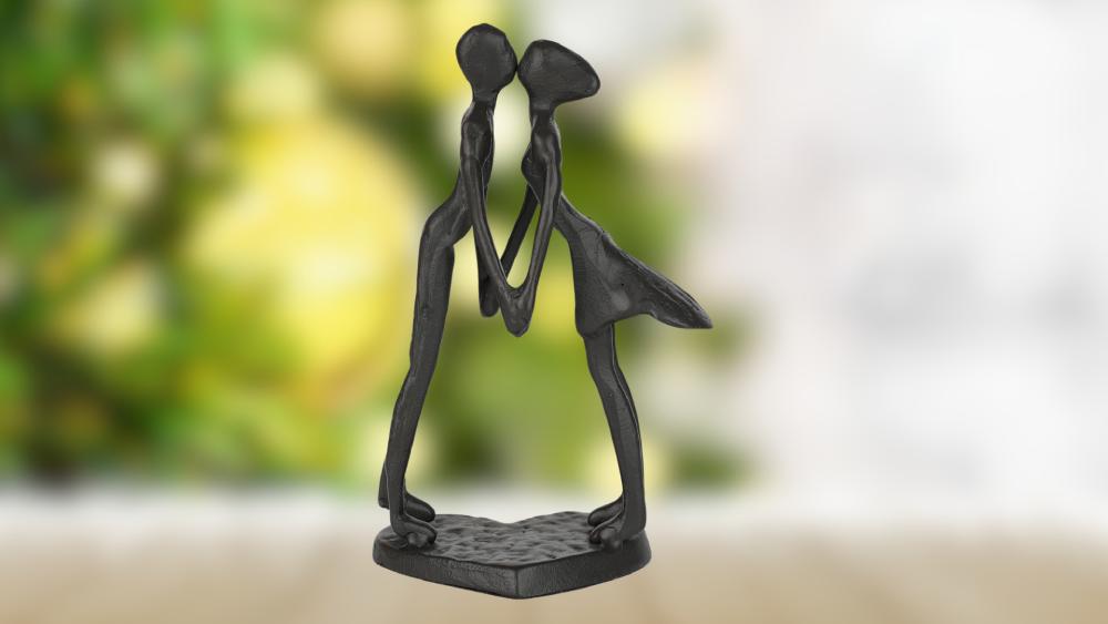 Abstract Couple Romantic Pose Statue