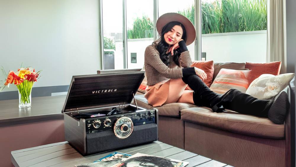 Multifunctional Record Player with Bluetooth