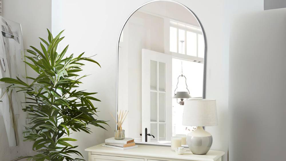 Arched Wall Mirror made with aluminum alloy