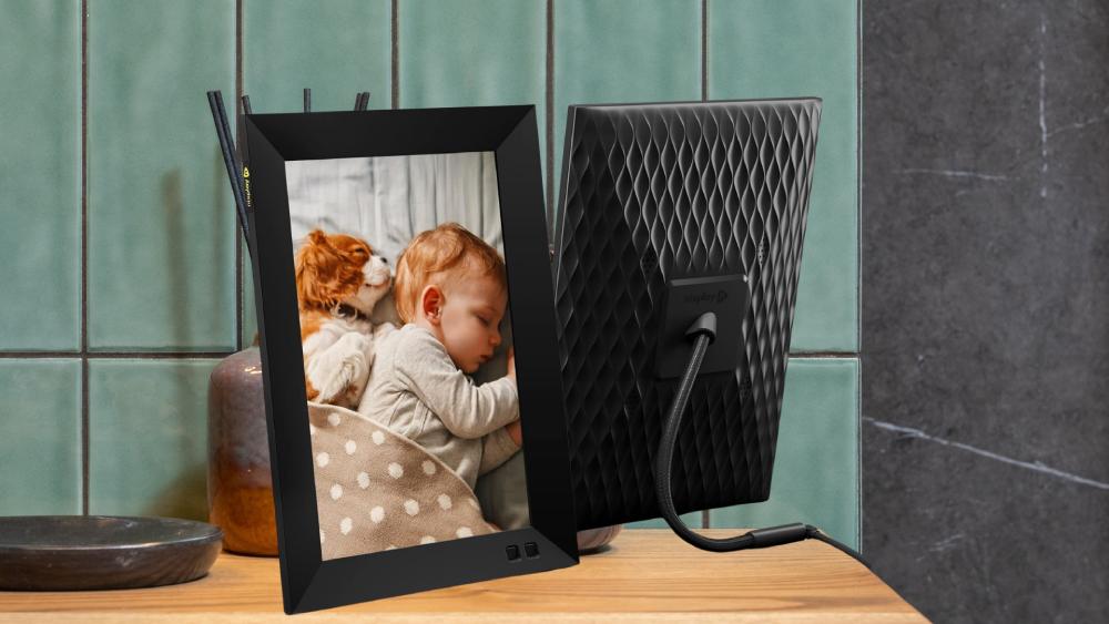 Smart Digital Photo Frame WiFi Compatible