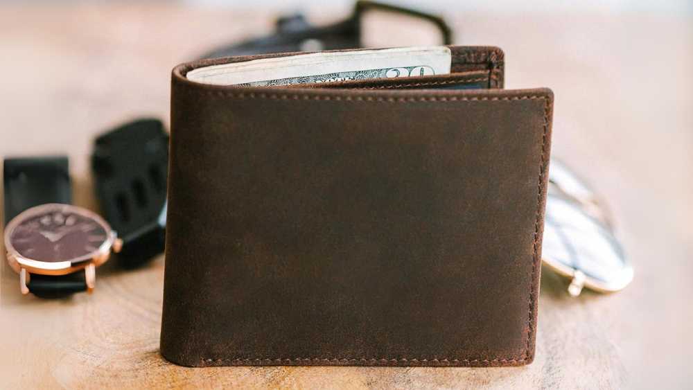 Leather Bifold Wallet for Men With RFID Blocking