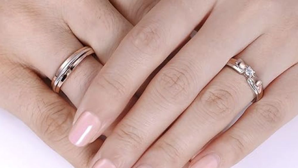Adorable His and Her Bowknot Anniversary Bands