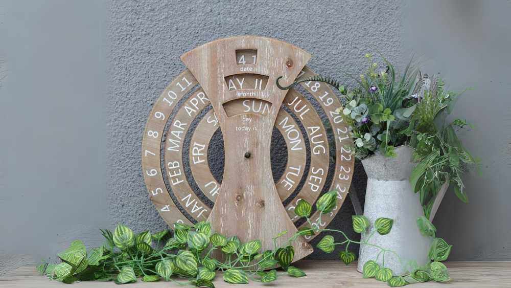 Wood Rustic Circular Wall Mounted Spin Perpetual Calendar