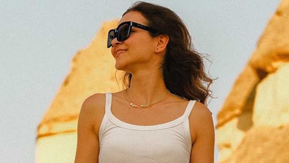 Adjustable Sunglasses can be controlled with Smartphone