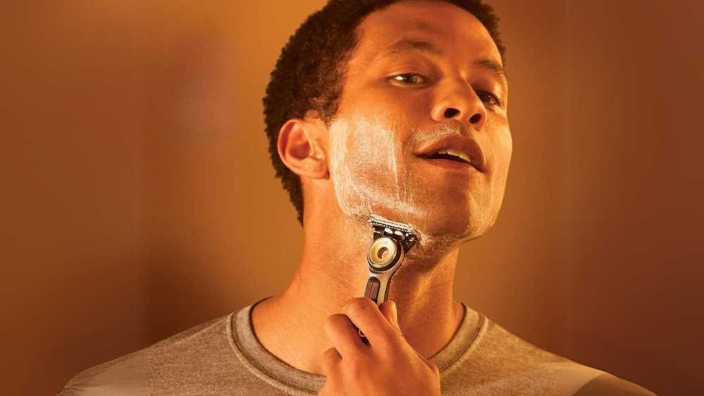 Gillette Heated Razor for Enjoyable and Comfortable Shave