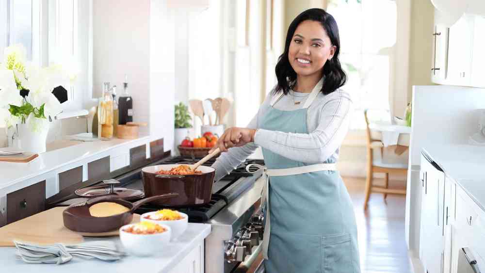 Six quart curry cast iron enamel casserole dish