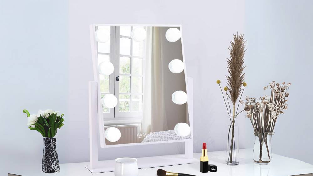 Lighted Makeup 360 Degree Rotating Mirror