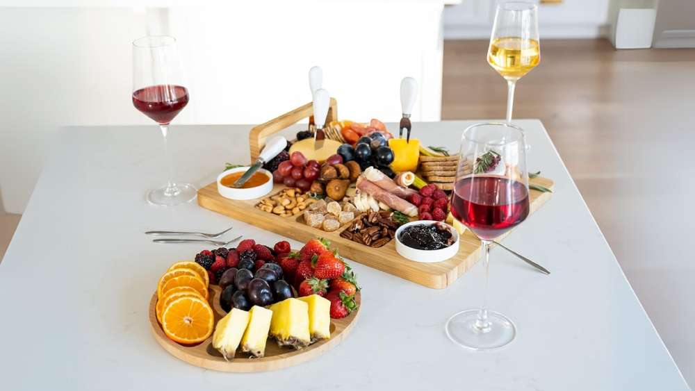 Bamboo Cheese Board and Knife Set