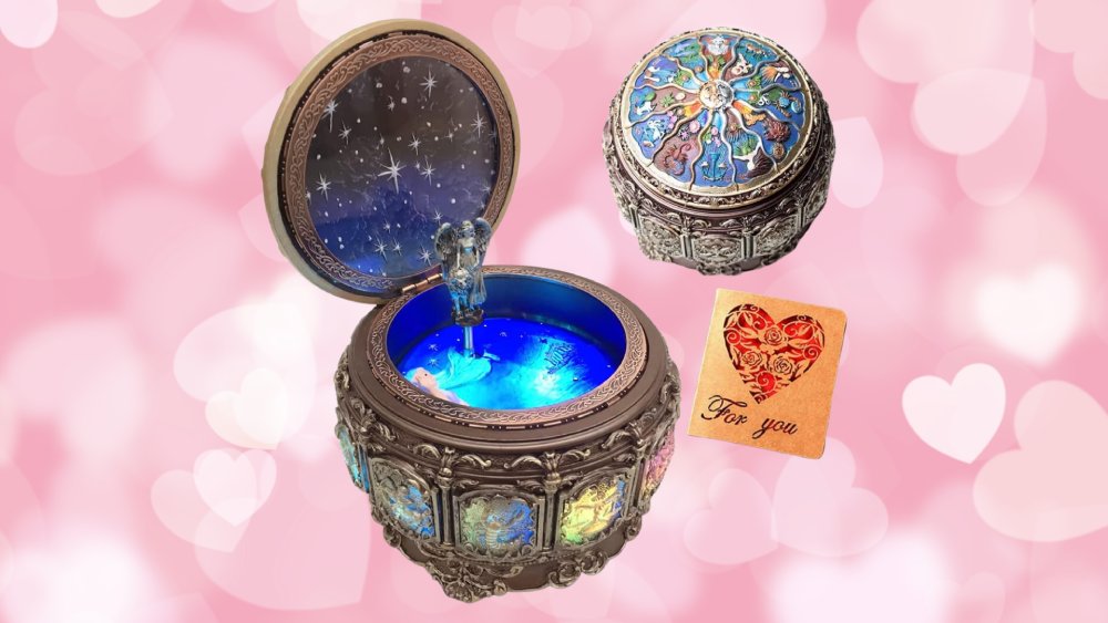 Special Vintage Music Box