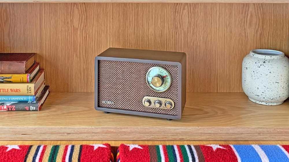 Victrola Retro Radio Wood Bluetooth with Rotary Dial