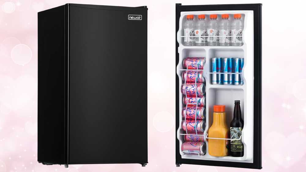 Mini fridge for bed room or office
