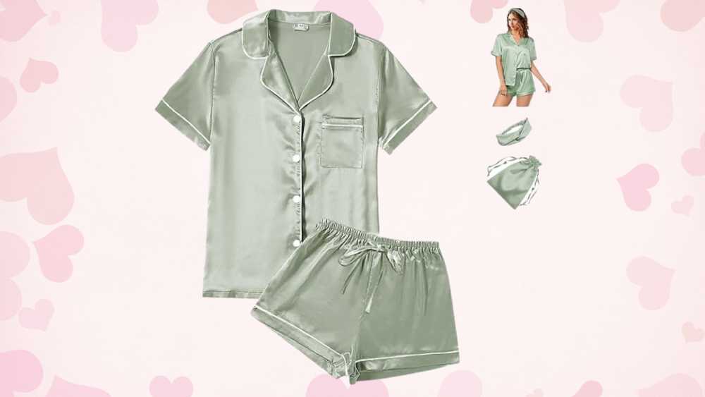 Seven Piece Pajama PJs Set Valentine Day Gifts