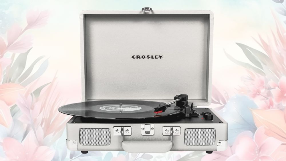 Crosley Record Player Vintage 3-Speed Bluetooth Suitcase Turntable