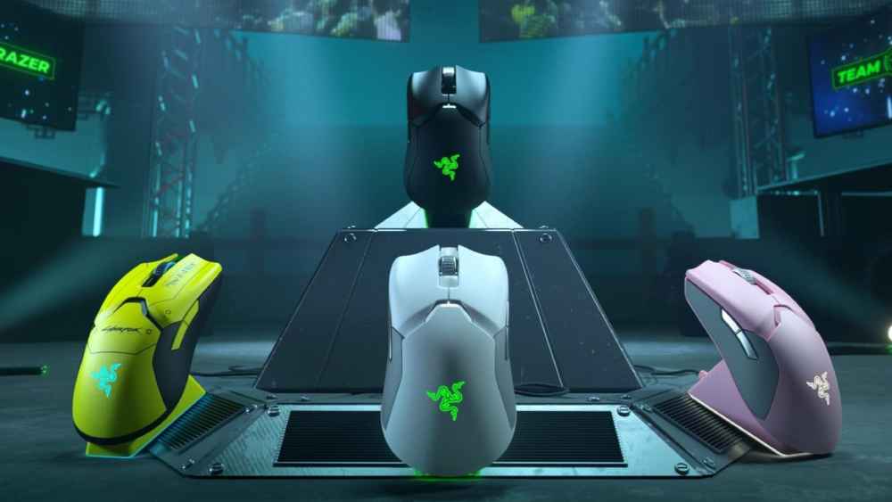 Razer Viper Ultimate Lightweight Wireless Gaming Mouse