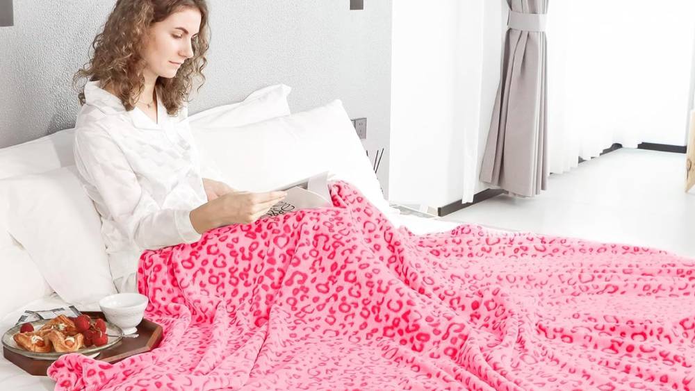 Pink cheetah-print throw blanket