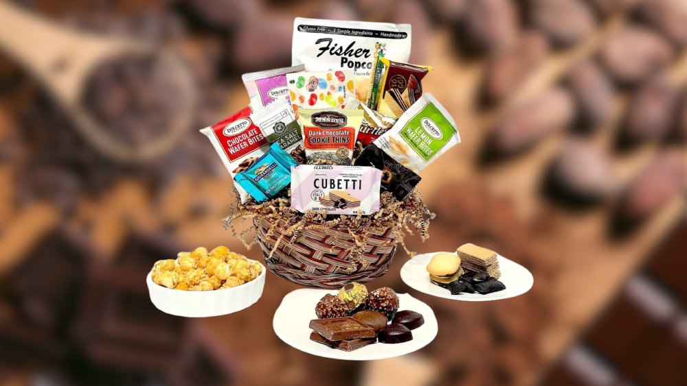 Premium gourmet gift basket with fine delicacies
