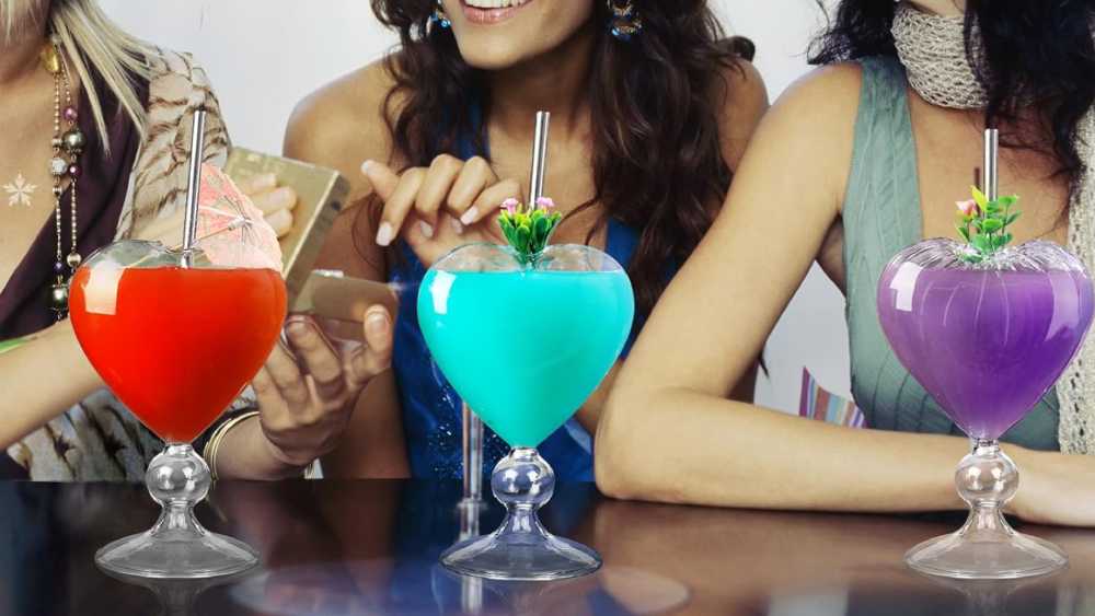 Romantic heart cocktail glass