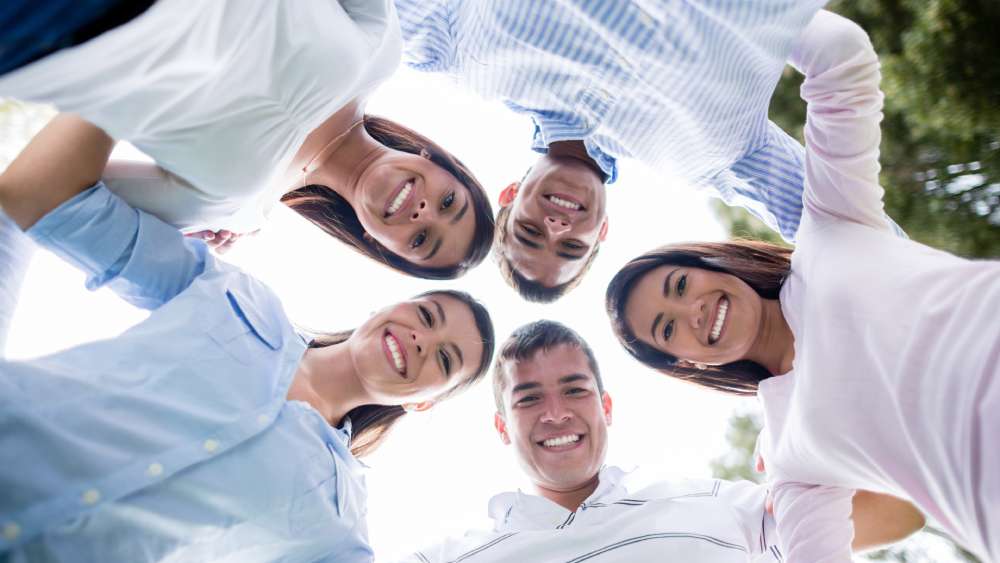 Surround yourself with positive people