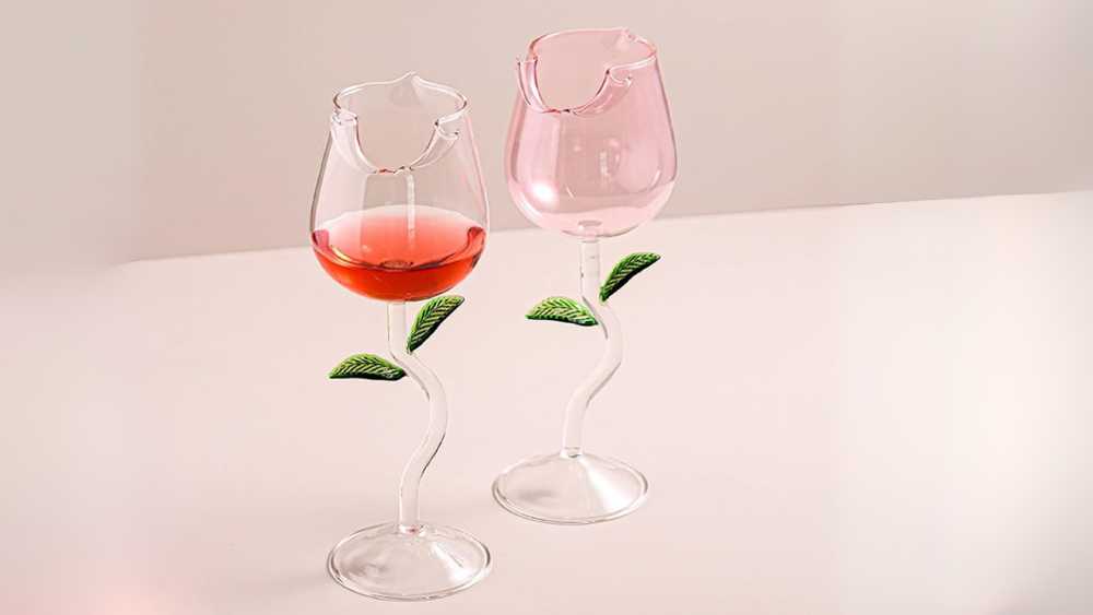 Sweet elegant rose with leaf wine glass