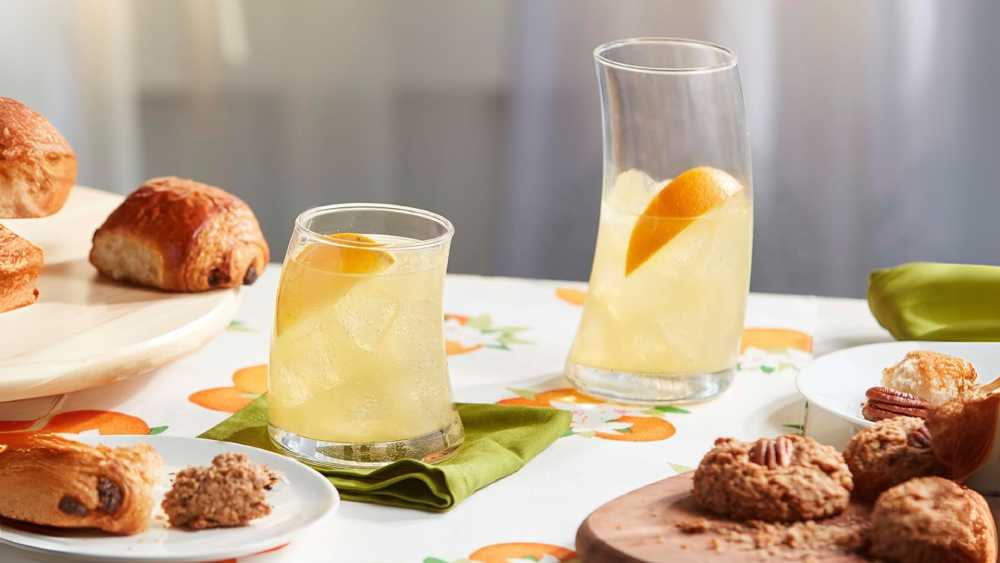 swerve drinking glass for juice or any cold drinks