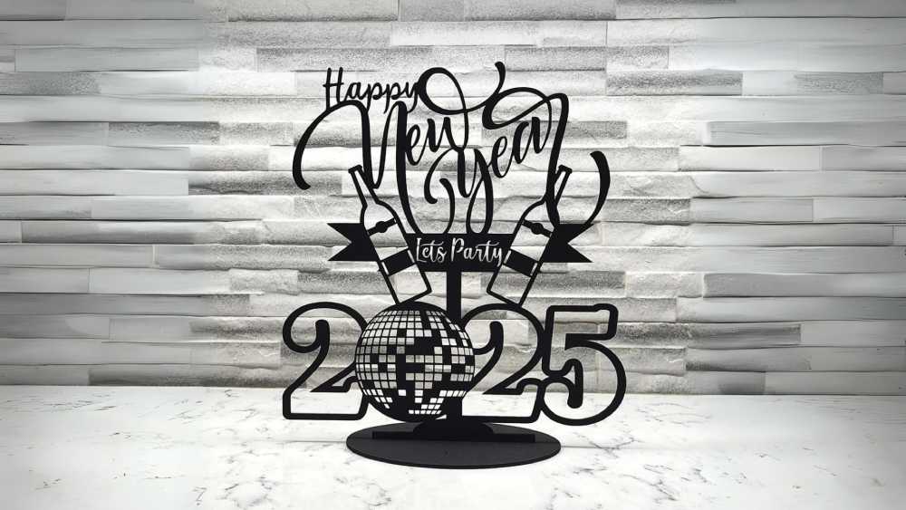 Black happy new year center piece