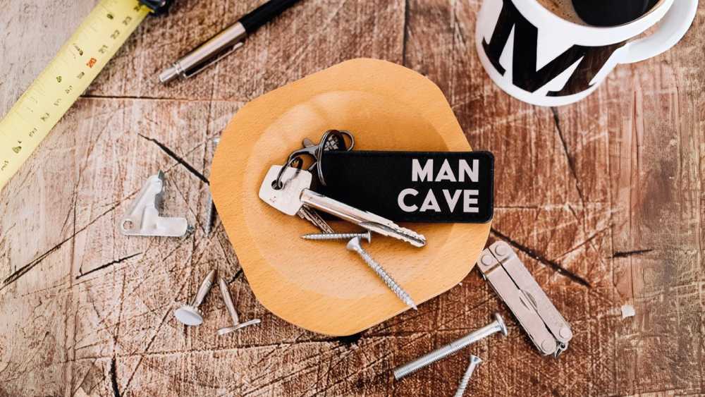 Black man cave keyring