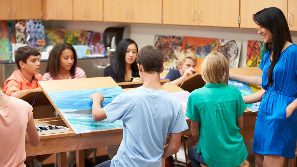 Art lesson for artists to be